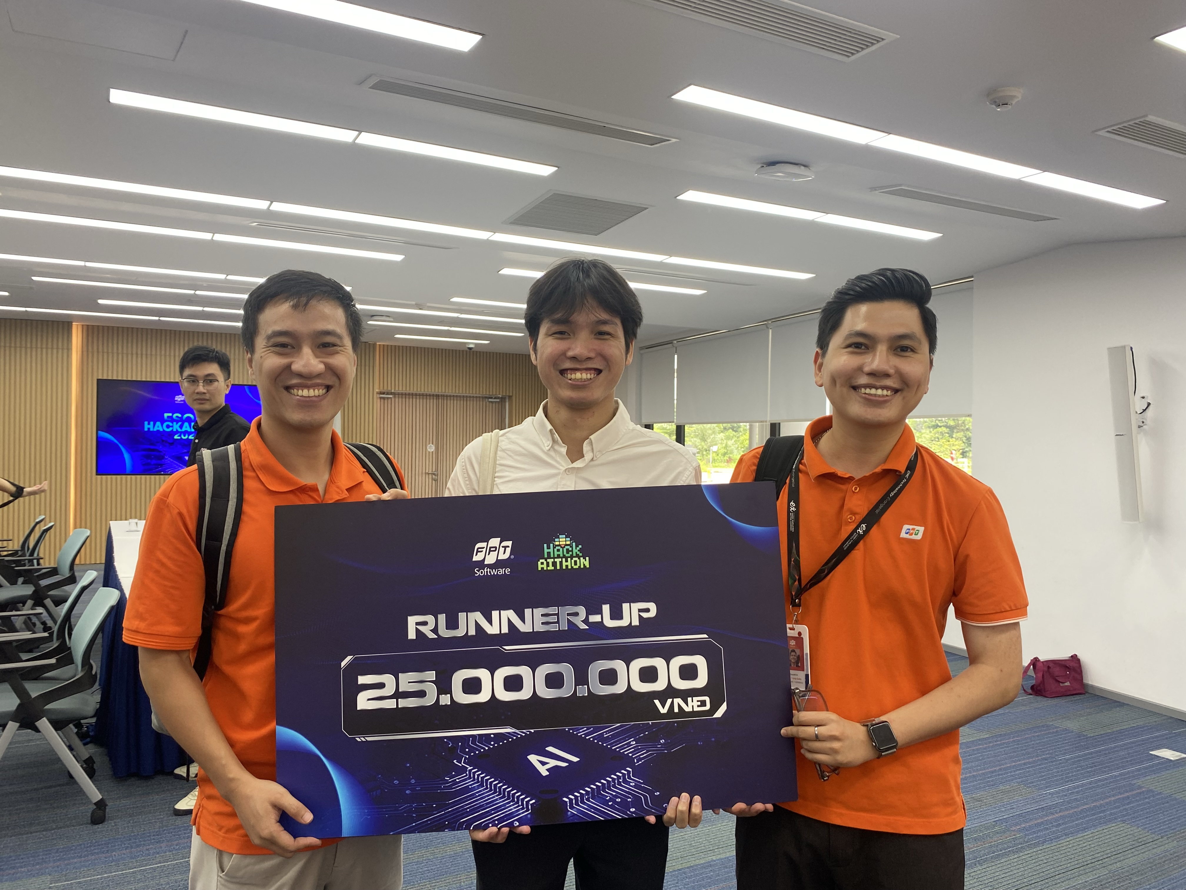 SuperVault — HackAIthon 2025